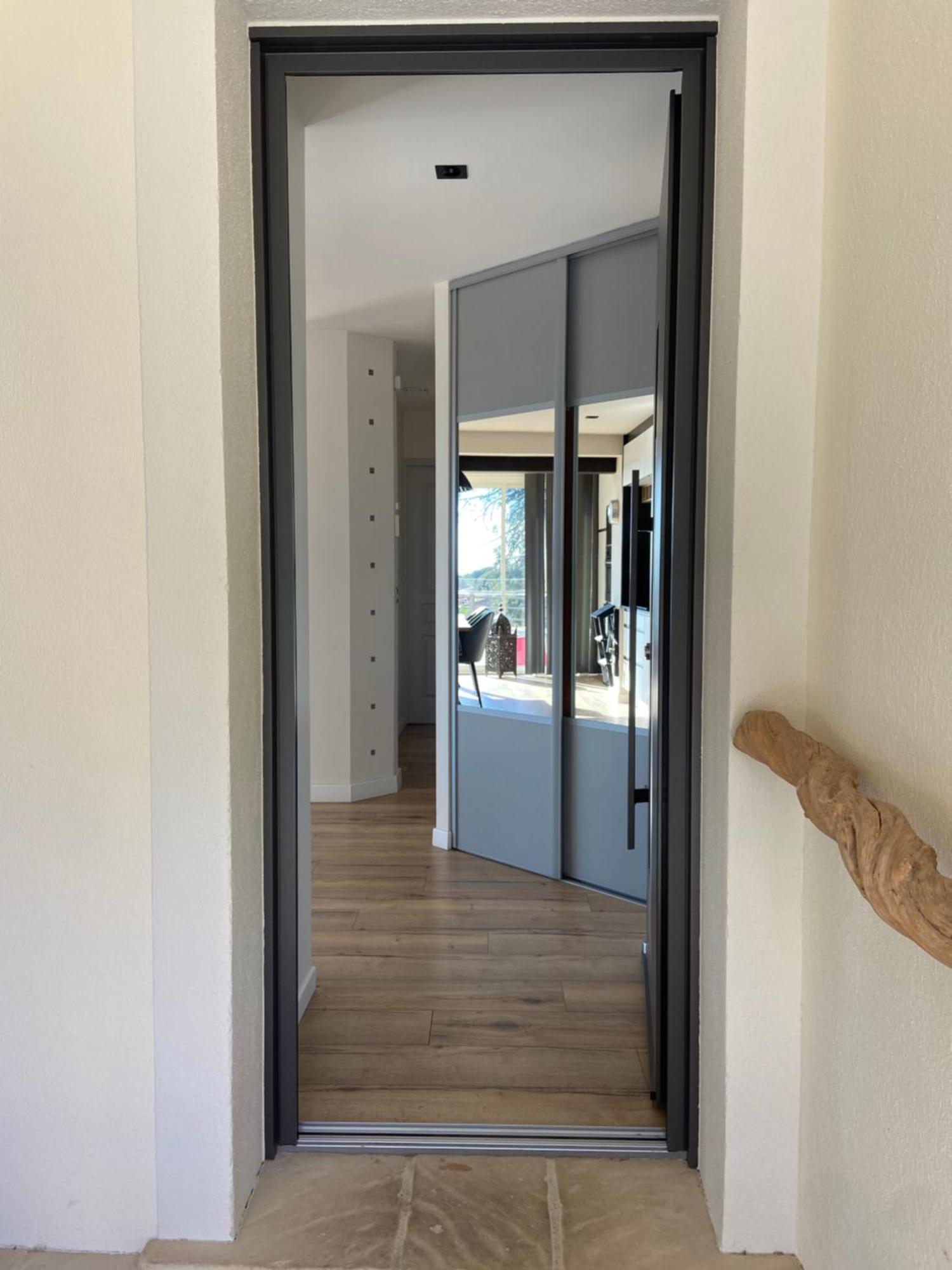Sublime Logement Avec Vue Mer Et Jacuzzi La Ciotat Bagian luar foto